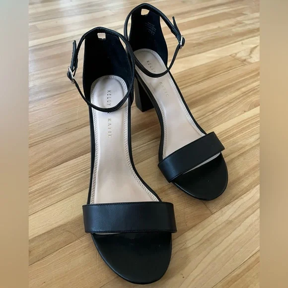 Black Open Toe Chunky Heel Women’s Size 10 - Picture 2 of 5